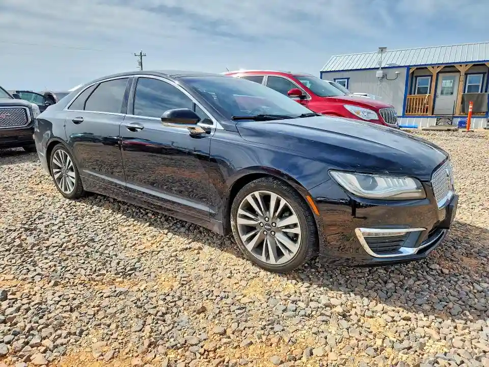 3LN6L5F94HR601410 2017 LINCOLN MKZ-3