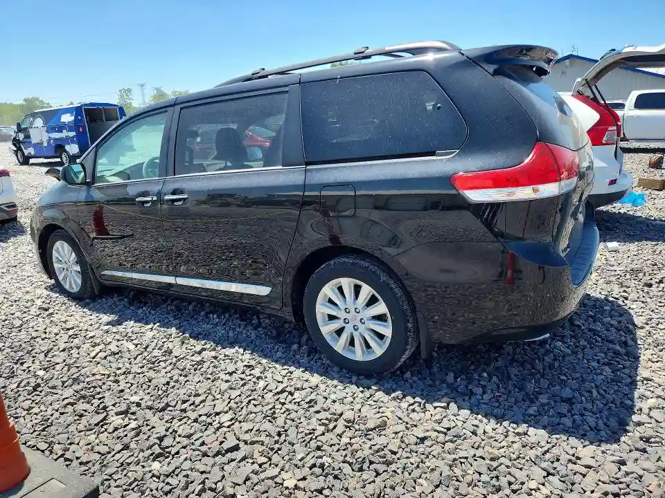 5TDDK3DC9ES091307 2014 TOYOTA SIENNA-1