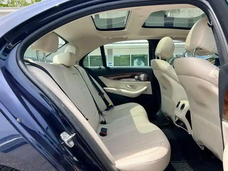 WDDZF4KB8HA132821 2017 MERCEDES-BENZ E-CLASS-5