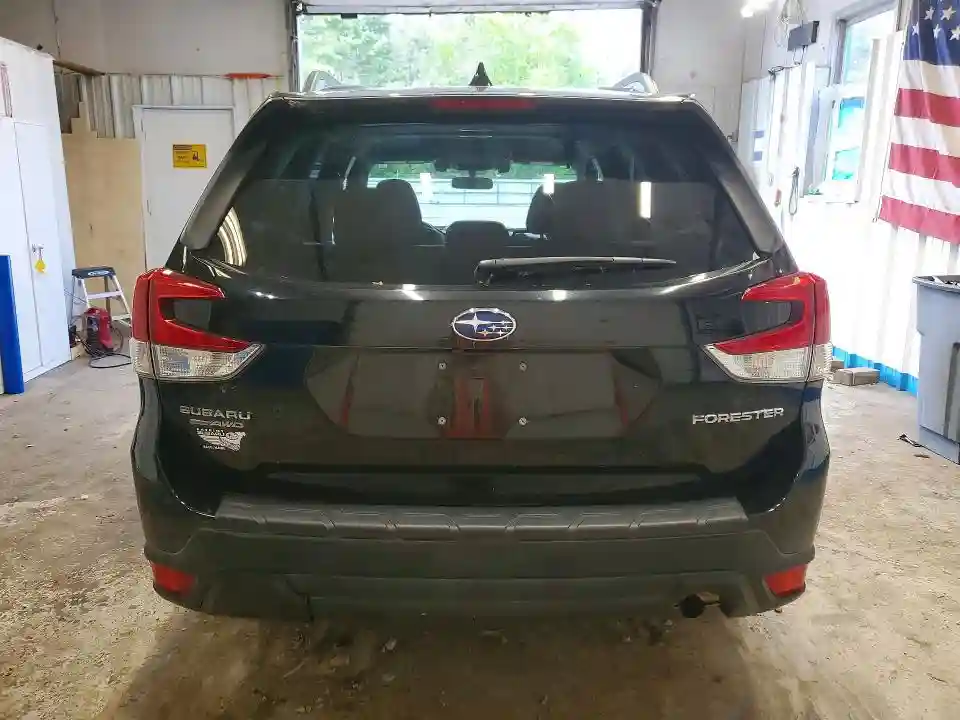 JF2SKAEC8KH459939 2019 SUBARU FORESTER-5