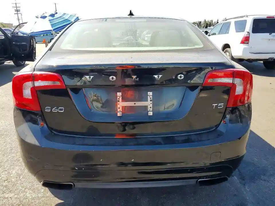 YV1612FS7E2278802 2014 VOLVO S60-5