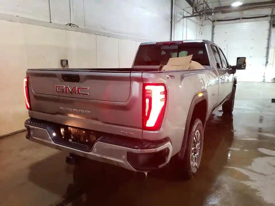1GT4UUEY1SF302361 2025 GMC SIERRA-2