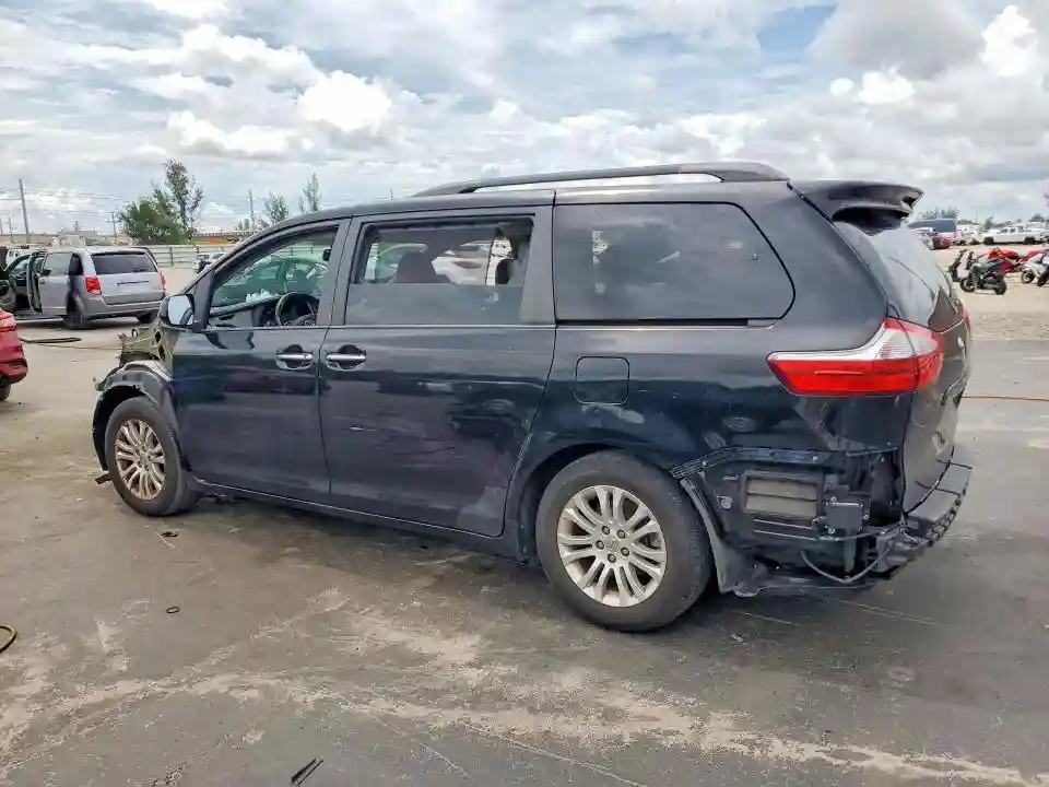5TDYK3DC5FS689915 2015 TOYOTA SIENNA-1