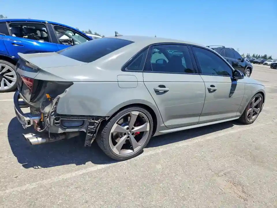 WAUB4AF48KA111368 2019 AUDI S4/RS4-2