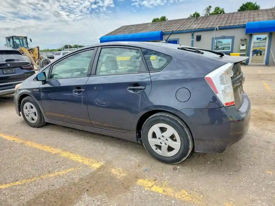 JTDKN3DUXB5368961 2011 TOYOTA PRIUS-1