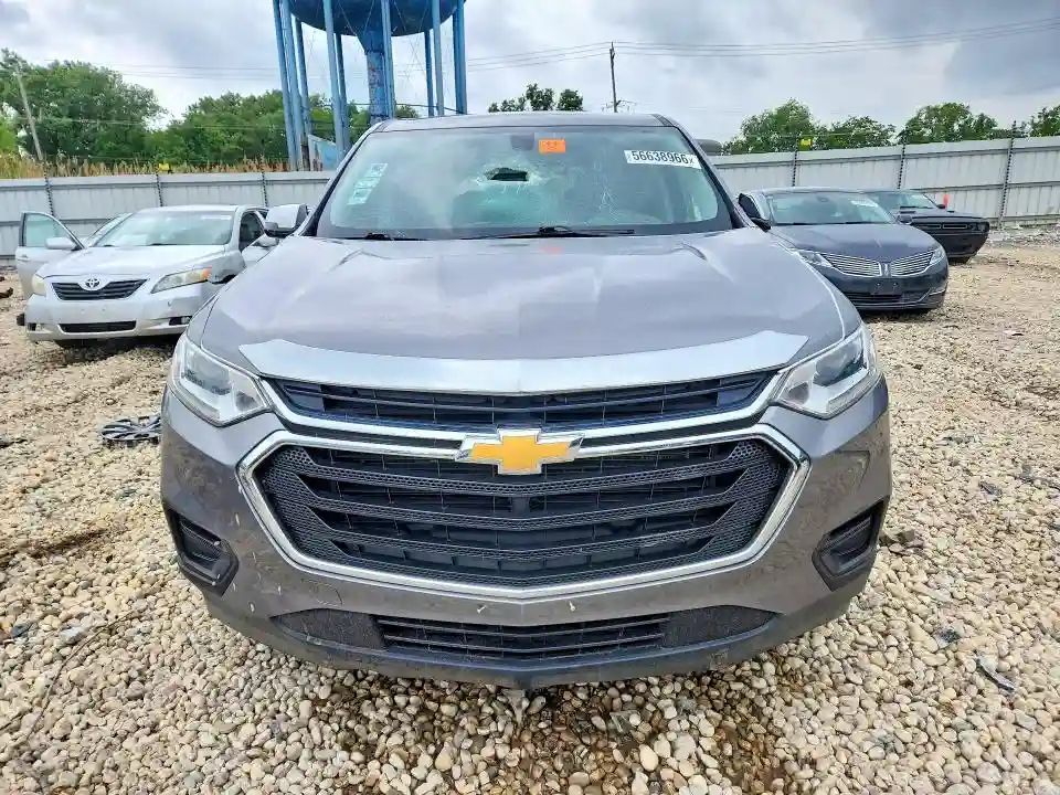 1GNERFKW9JJ227576 2018 CHEVROLET TRAVERSE-4