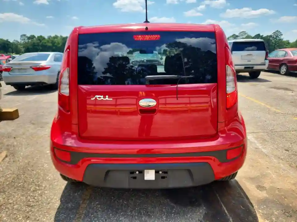 KNDJT2A58D7592438 2013 KIA SOUL-5