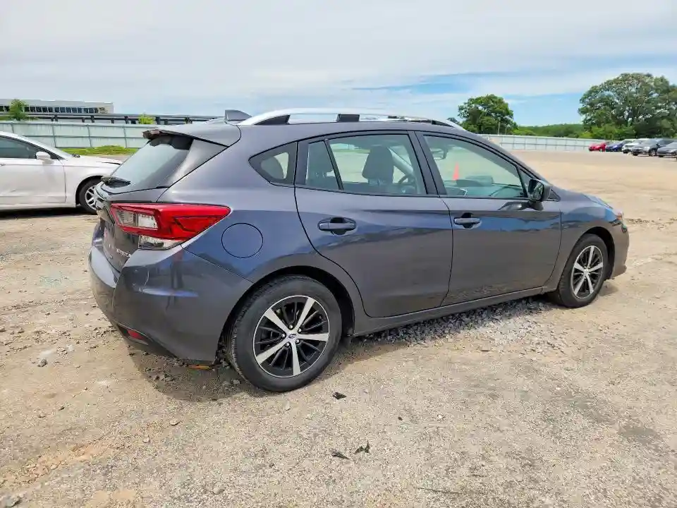 4S3GTAD69L3710575 2020 SUBARU IMPREZA-2