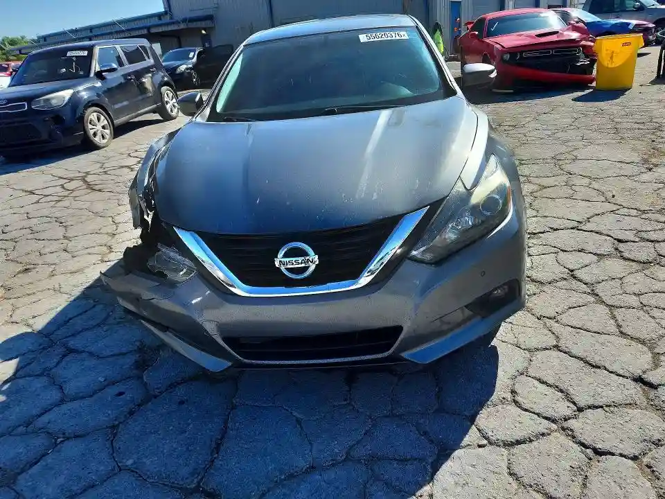 1N4BL3AP2JC152168 2018 NISSAN ALTIMA-4
