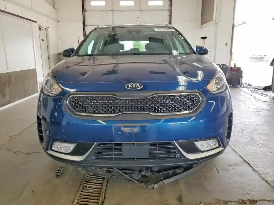 KNDCB3LC4K5303321 2019 KIA NIRO-4