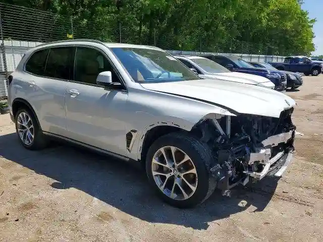 5UX23EU06S9W83505 2025 BMW X5-3