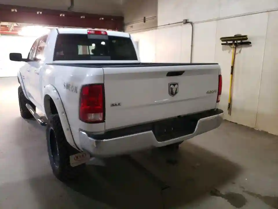 1C6RR7LT5JS223708 2018 RAM 1500-1
