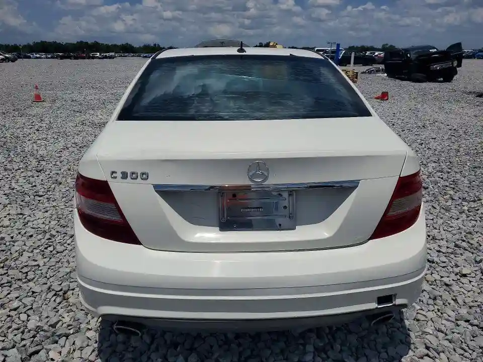 WDDGF5EB5BR137136 2011 MERCEDES-BENZ C-CLASS-5