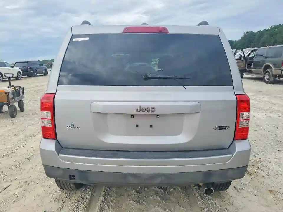 1C4NJPBA1GD796066 2016 JEEP PATRIOT-5