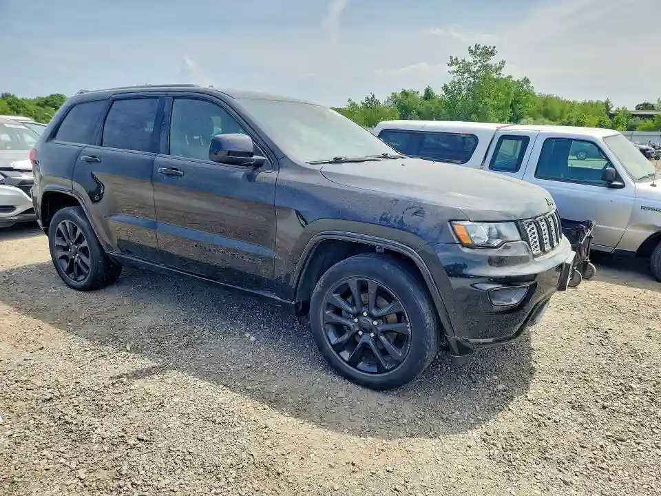1C4RJFAGXHC714554 2017 JEEP CHEROKEE-3