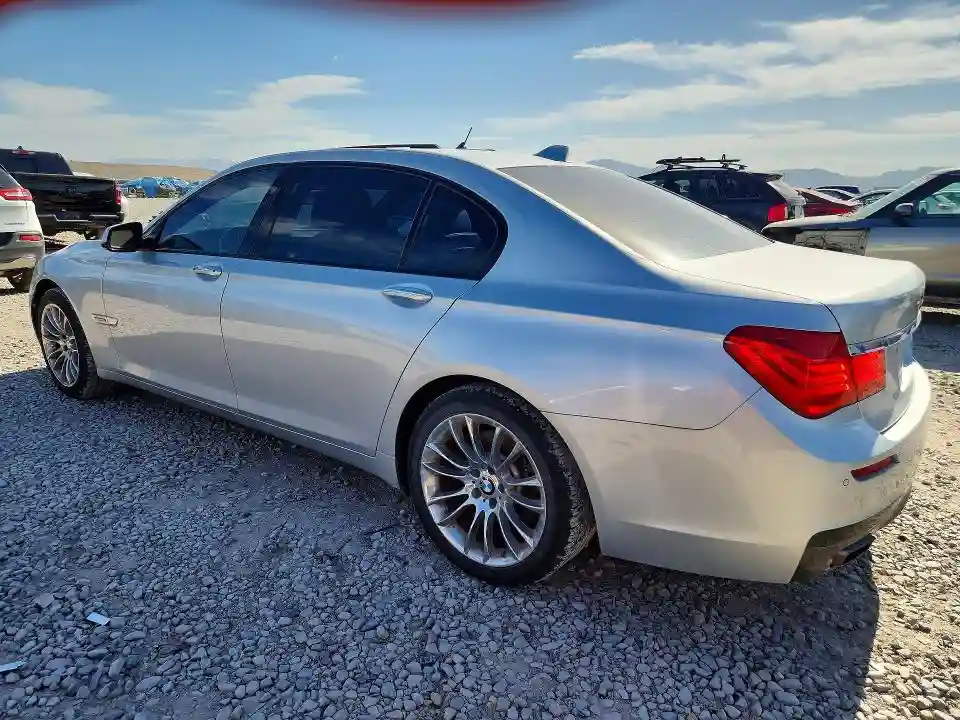 WBAKB4C5XCC575384 2012 BMW 7 SERIES-1