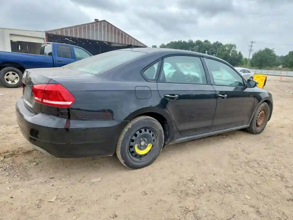 1VWAH7A33CC033508 2012 VOLKSWAGEN PASSAT-2