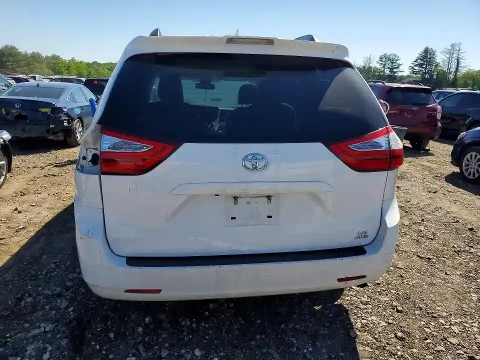 5TDJZ3DC9JS188936 2018 TOYOTA SIENNA-5