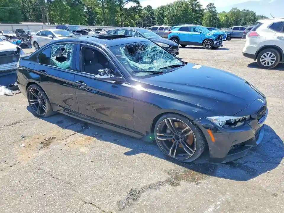 WBA8B9G39HNU54342 2017 BMW 3 SERIES-3