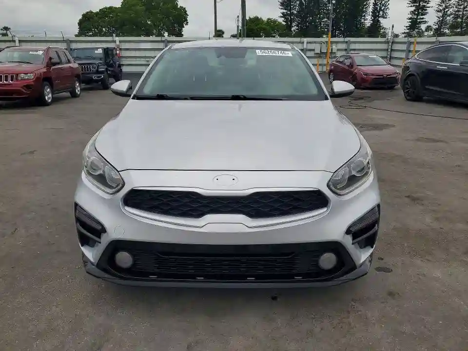 3KPF24ADXKE090832 2019 KIA FORTE-4