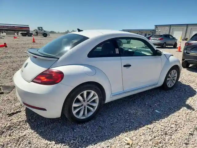 3VWF17AT4HM625726 2017 VOLKSWAGEN BEETLE-2