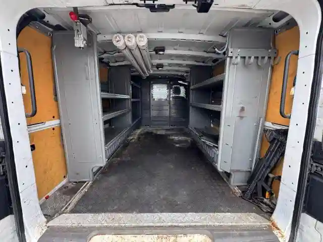 1N6BF0KY6KN808415 2019 NISSAN NV-5