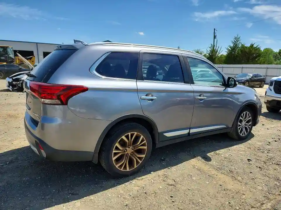 JA4AZ3A35HZ012179 2017 MITSUBISHI OUTLANDER-2