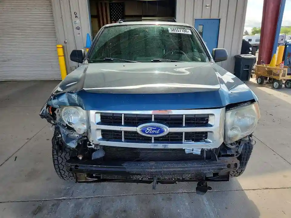 1FMCU0D76CKB59845 2012 FORD ESCAPE-4
