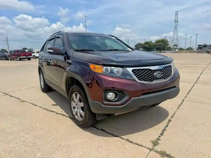 5XYKT3A68DG391838 2013 KIA SORENTO-0