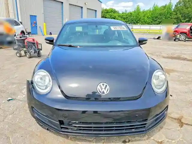 3VWJX7AT7EM631685 2014 VOLKSWAGEN BEETLE-4