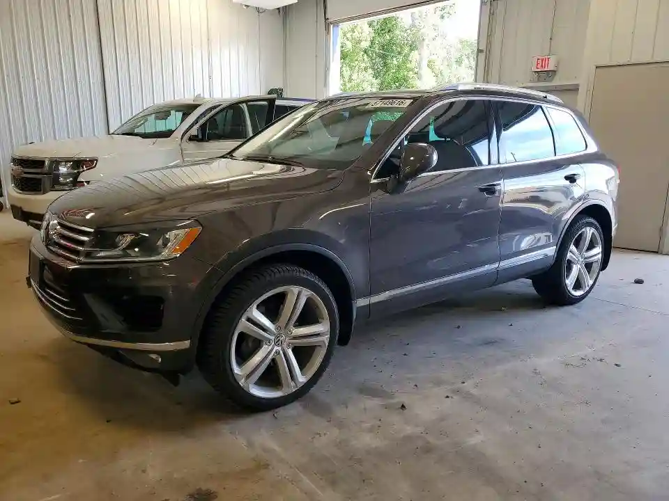 WVGGF7BP4HD002687 2017 VOLKSWAGEN TOUAREG-0