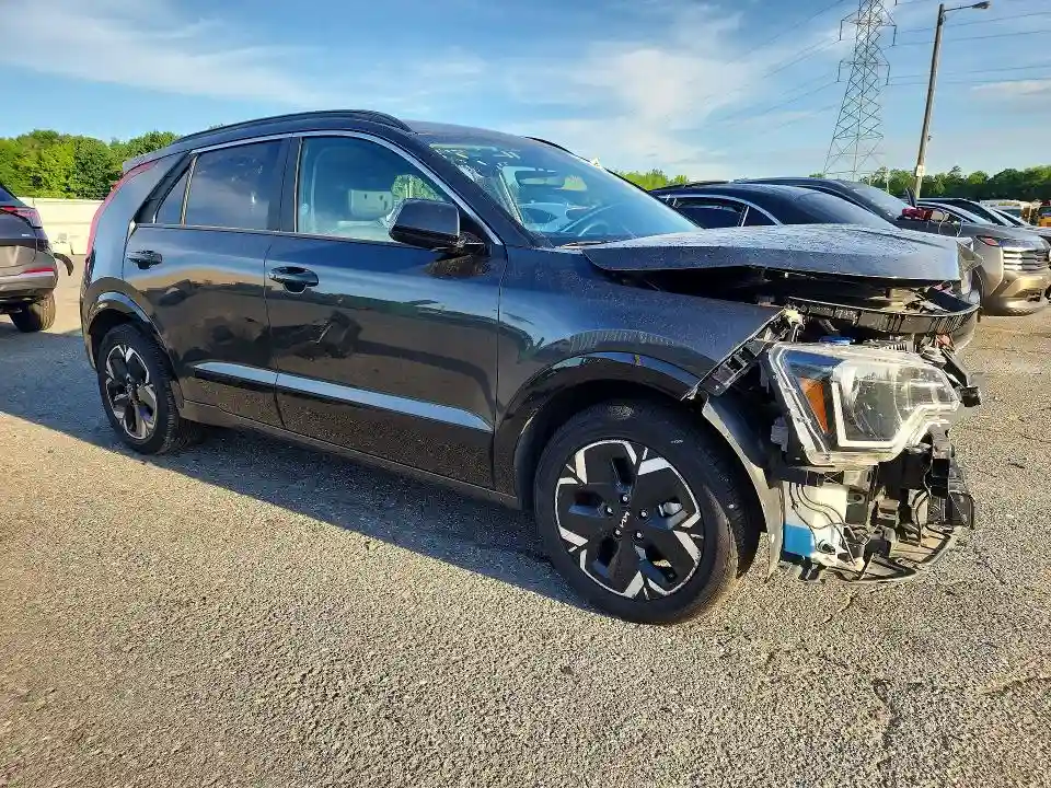 KNDCR3L15R5110504 2024 KIA NIRO WIND-3