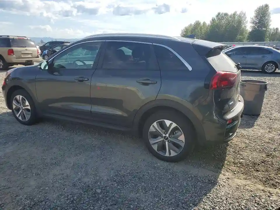 KNDCE3LG6N5132604 2022 KIA NIRO-1