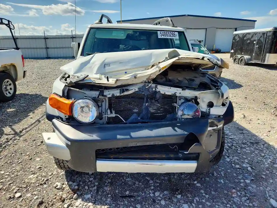 JTEBU4BF0AK079211 2010 TOYOTA FJ CRUISER-4