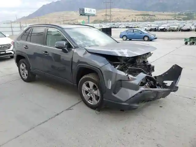 2T3P1RFV5NW261078 2022 TOYOTA RAV4-3