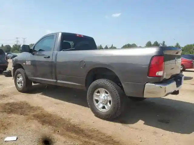 3C63R3AJ1JG132166 2018 RAM 3500-1