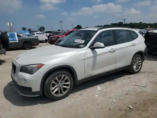 WBAVL1C5XFVY30603 2015 BMW X1-0