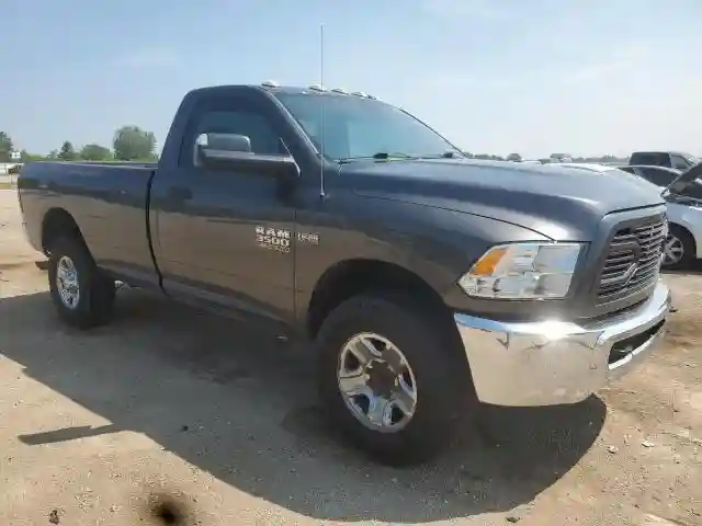3C63R3AJ1JG132166 2018 RAM 3500-3