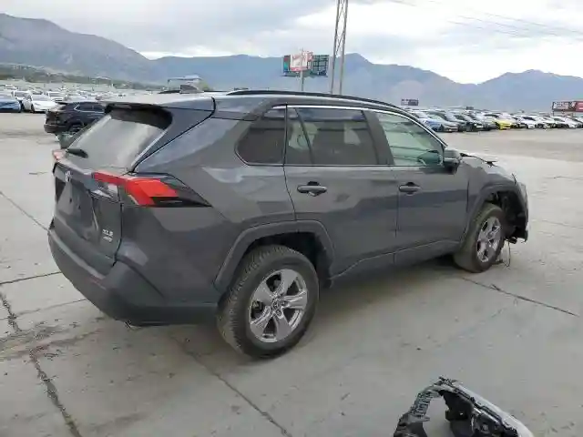 2T3P1RFV5NW261078 2022 TOYOTA RAV4-2