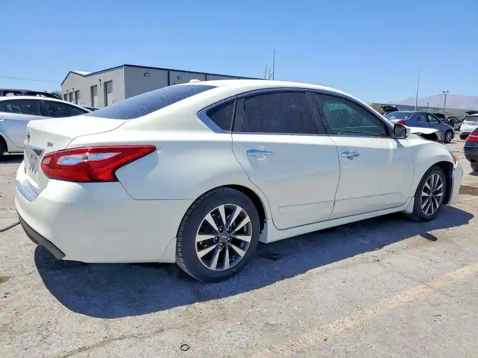 1N4AL3AP3HC248137 2017 NISSAN ALTIMA-2