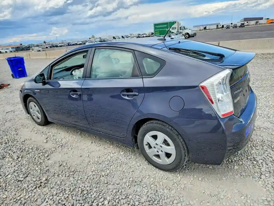 JTDKN3DU2A0065328 2010 TOYOTA PRIUS II-1