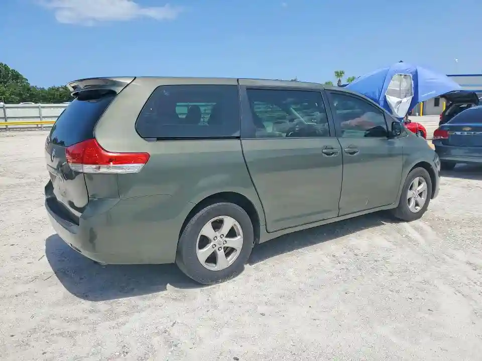 5TDKA3DC4BS008694 2011 TOYOTA SIENNA-2
