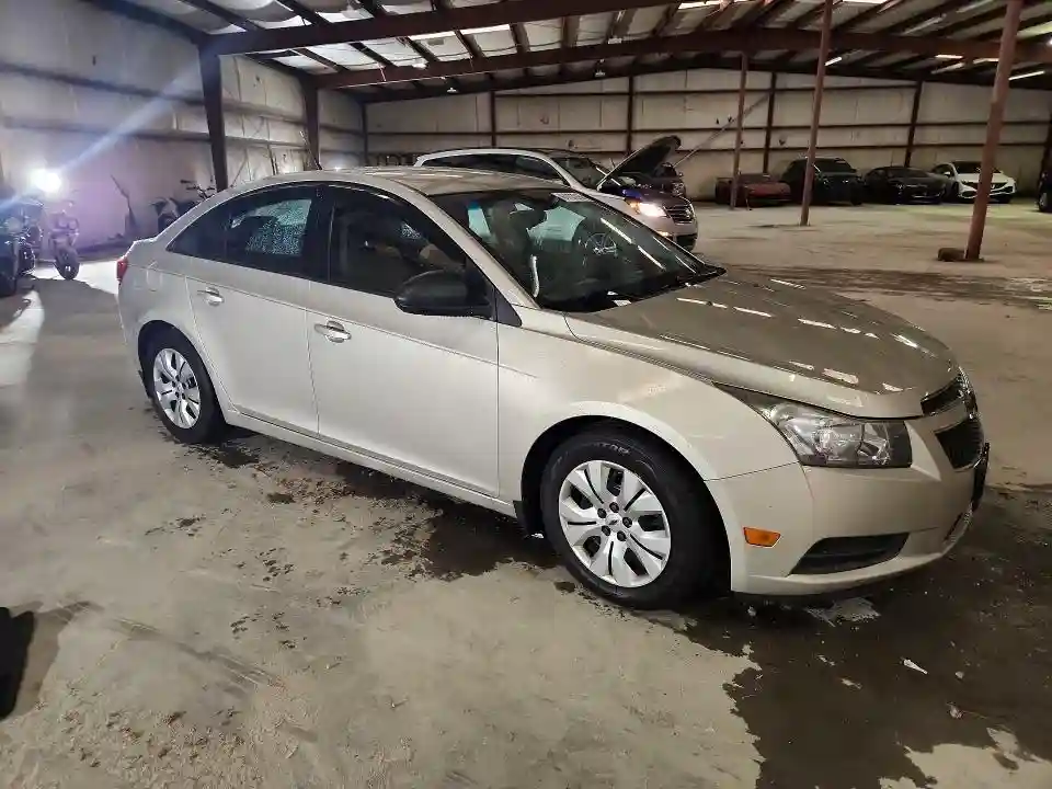 1G1PA5SG6E7346936 2014 CHEVROLET CRUZE-3