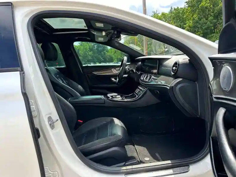 WDDZF6EB6JA302817 2018 MERCEDES-BENZ E-CLASS-4