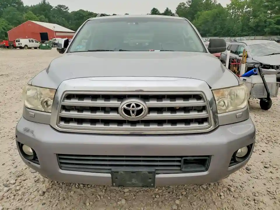 5TDDY5G18BS049968 2011 TOYOTA SEQUOIA-4