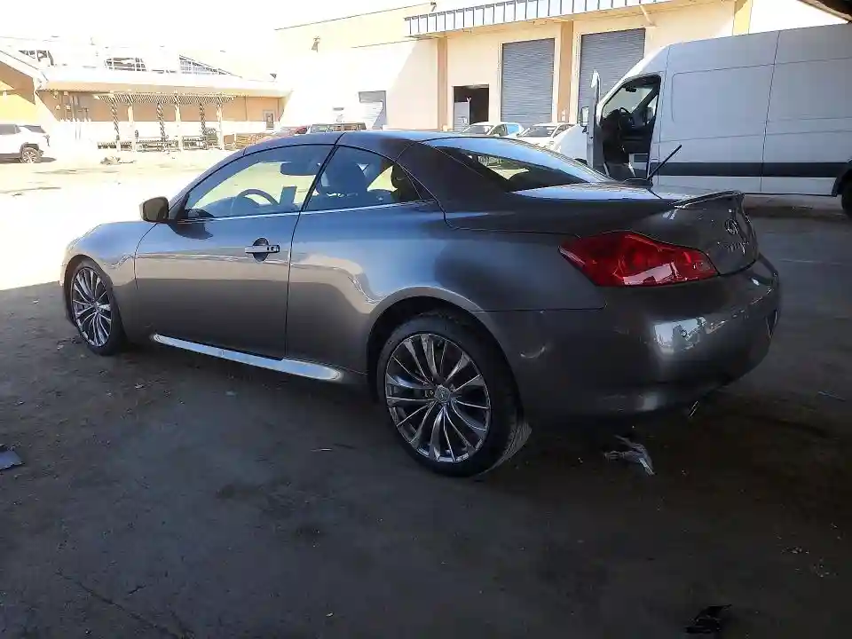 JN1CV6FE1BM950855 2011 INFINITI G37-1