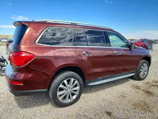 4JGDF7CE3DA245015 2013 MERCURY GL-CLASS-2