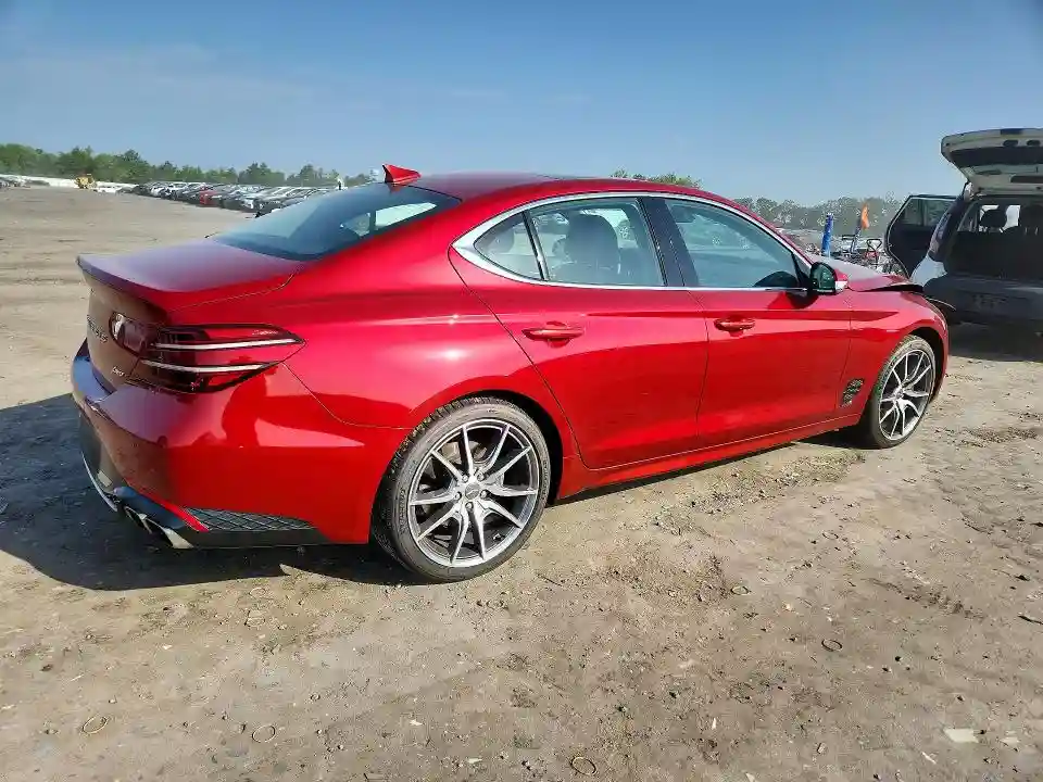 KMTG34TAXNU103526 2022 GENESIS G70-2