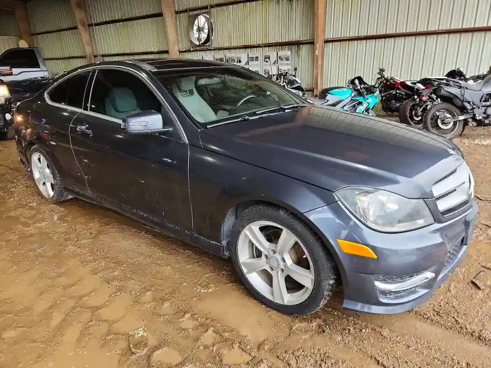 WDDGJ4HB7DG053015 2013 MERCEDES-BENZ C-CLASS-3