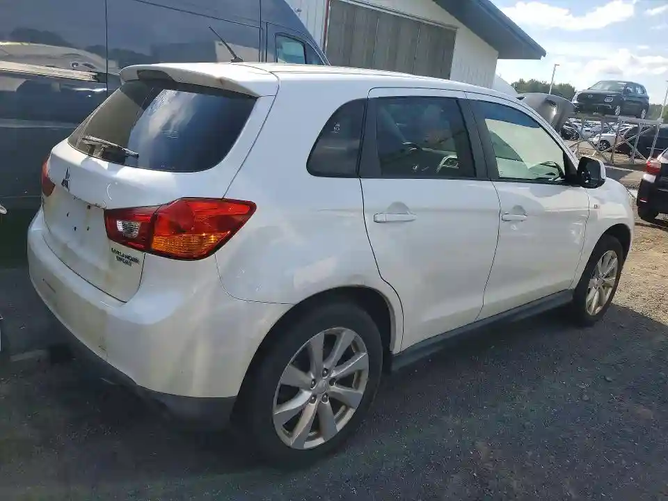 4A4AR3AU2EE003451 2014 MITSUBISHI OUTLANDER-2
